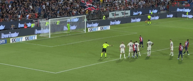 快船本场失分92创赛季新低，在此之前场均失分达118.8